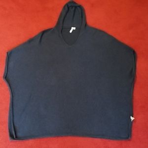 Hooded poncho  by purejill